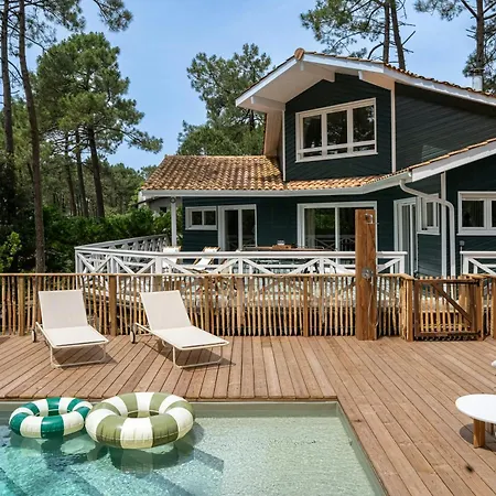 Casa vacanze Family Between And Surf Beaches