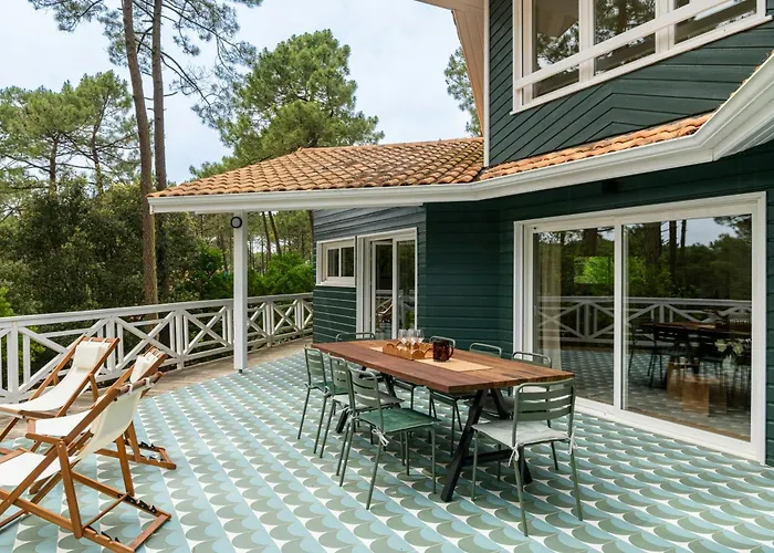 Family Between And Surf Beaches Ferienhaus